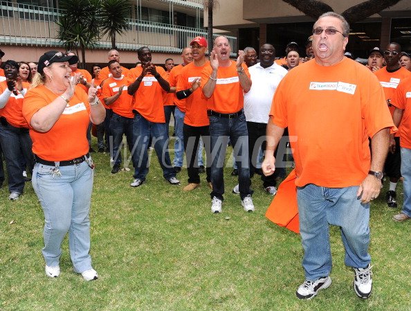 Home Depot Store Managers Stephanie Press And Claude Achkar Lead home-depot-store-managers-stephanie-press-and-claude-achkar-lead
