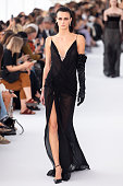 Givenchy : Runway - Paris Fashion Week - Womenswear...