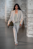 Christopher Esber : Runway - Paris Fashion Week -...