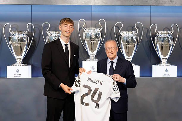 Dean Huijsen gia nhập Real Madrid