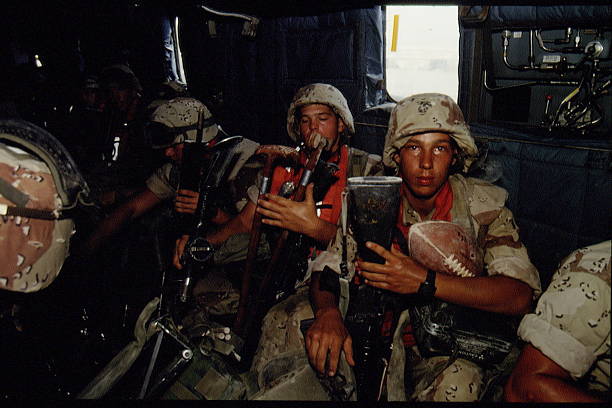 AMERICAN TROOPS WITHDRAW FROM SOMALIA