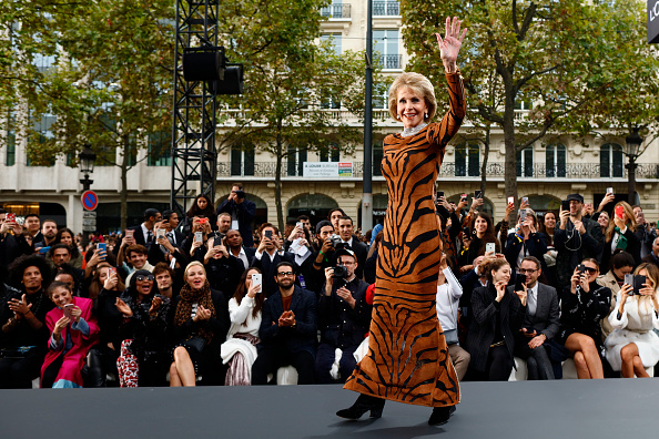 actress-jane-fonda-walks-the-runway-during-the-le-defile-loreal-paris-picture-id856786146