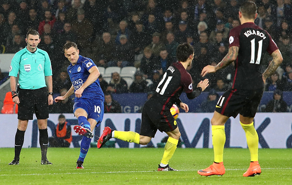 Leicester City v Manchester City - Premier League : News Photo