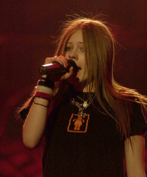 Avril Lavigne, Rehearsals For The Brit Awards 2003, At Earl's Court, London