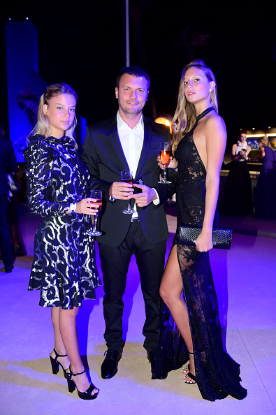 bar-zomer-shai-avital-and-nicol-mosli-attend-the-cocktail-for-the-picture-id855295832