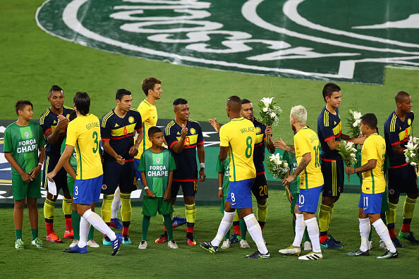 Brazil v Colombia - Friendly Match In Memory of Associacao Chapecoense de Futebol : Fotografía de noticias