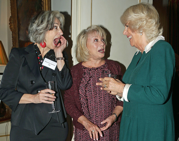 camilla-duchess-of-cornwall-speaks-to-maureen-lipman-and-elaine-paige-picture-id862388090