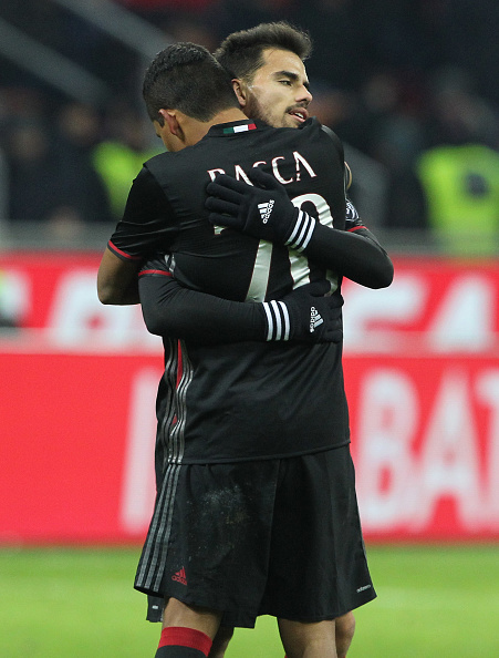 carlos-bacca-of-ac-milan-celebrates-with-his-teammate-suso-after-the-picture-id631226256