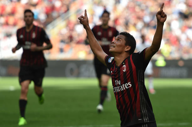 carlos-bacca-of-milan-celebrates-after-scoring-his-teams-third-goal-picture-id666465860