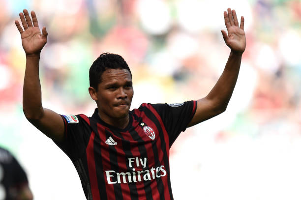 carlos-bacca-of-milan-celebrates-after-scoring-his-teams-third-goal-picture-id666469026