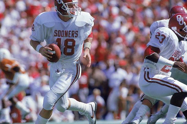 Oklahoma QB Troy Aikman (18) in action vs Texas. Dallas, TX