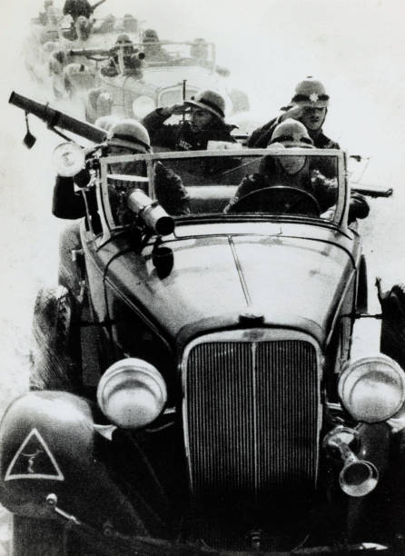 crime-drugs-pic-circa-1930s-iraq-armoure