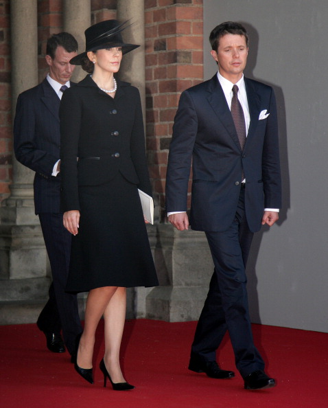 crown-prince-frederik-crown-princess-mary-attend-a-service-at-as-picture-id158098672