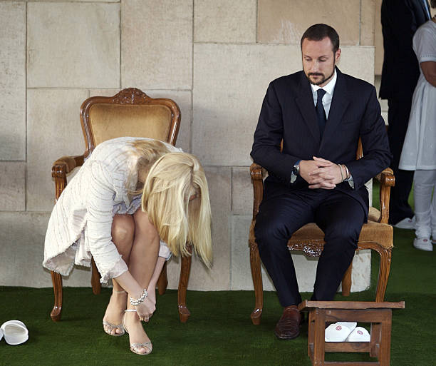 crown-prince-haakon-crown-princess-mettemarit-of-norway-visit-to-the-picture-id158070070