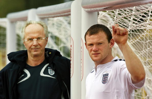 English forward Wayne Rooney poses along : News Photo