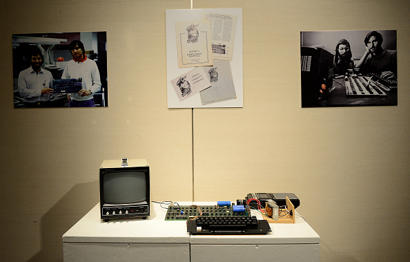 A fully functioning Apple I computer (C : News Photo