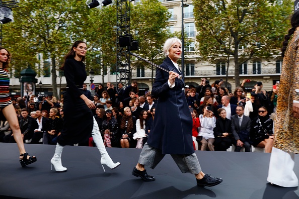 helen-mirren-walks-the-runway-during-the-le-defile-loreal-paris-show-picture-id856323660