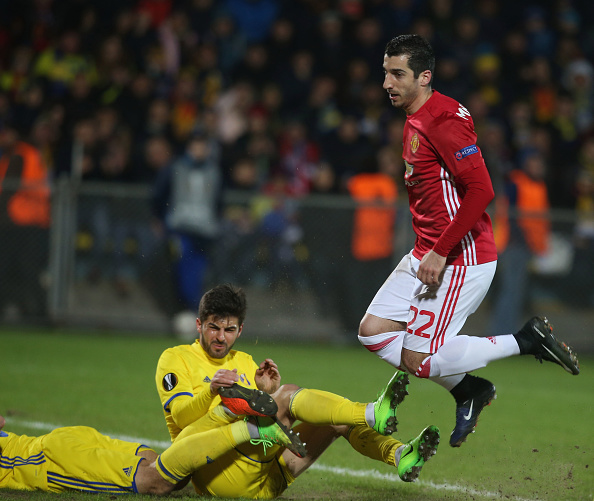 FK Rostov v Manchester United - UEFA Europa League Round of 16: First Leg : News Photo