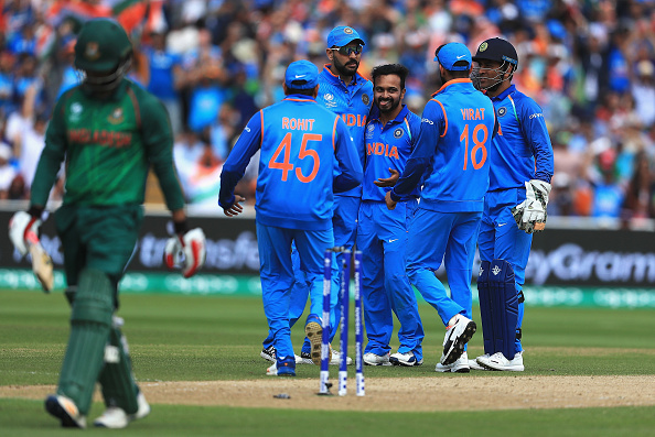 Bangladesh v India - ICC Champions Trophy Semi Final : News Photo
