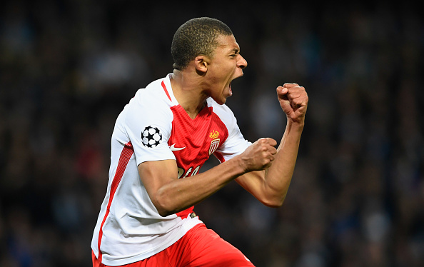 Manchester City FC v AS Monaco - UEFA Champions League Round of 16: First Leg : News Photo