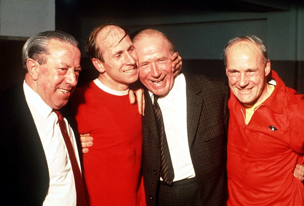 Madrid Spain, 15th May1968. European Cup Semi Final, Second Leg. Real Madrid 3 v Manchester Unied 3. Manchester United's Bobby Charlton (2L) with his manager Sir Matt Busby, Jimmy Murphy (left) and Jack Crompton after 1968 European Cup Semi Final match in : News Photo