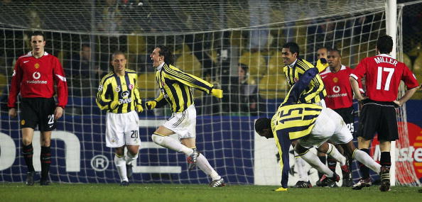 Fenerbache v Manchester United : News Photo