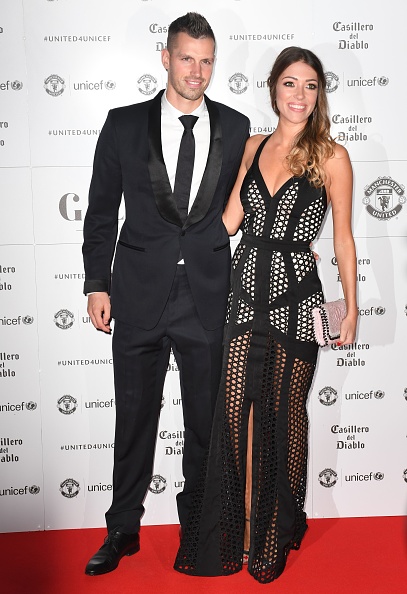 FBL-ENG-MAN UTD-CHARITY-UNICEF : News Photo