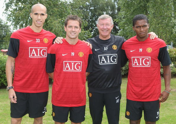 Manchester United Press Conference to unveil new signings : News Photo