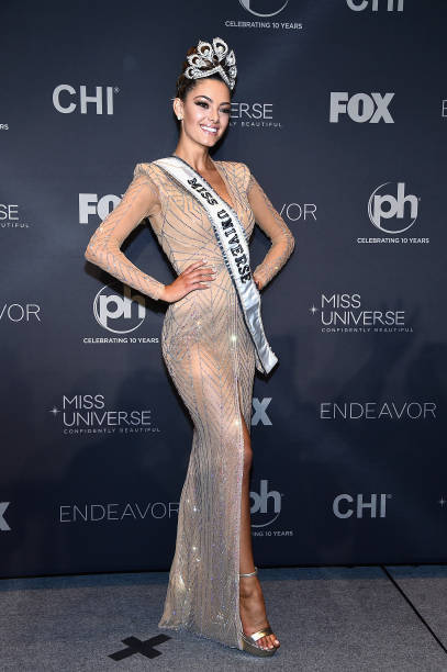RUMBO A MISS UNIVERSE SPAIN 2017 Miss-universe-2017-demileigh-nelpeters-appears-in-the-press-room-the-picture-id879868166?k=6&m=879868166&s=612x612&w=0&h=VTTpwwEGI4D4oKS3PG8z7EEuco4_F-0AdgbVFxbE9Yk=