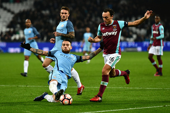 West Ham United v Manchester City - The Emirates FA Cup Third Round : News Photo