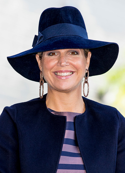 queen-maxima-of-the-netherlands-visits-5th-teachers-congress-the-on-picture-id858424826