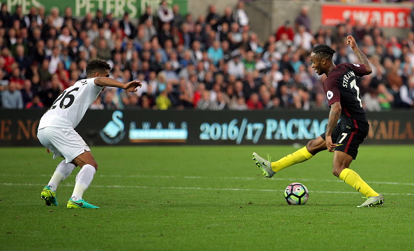 Swansea City v Manchester City - Premier League : News Photo