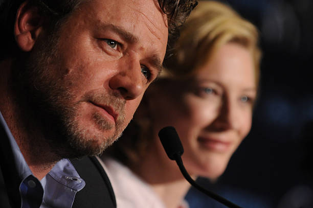 Russell Crowe and Cate Blanchett at the press conference for ?Robin Hood? during the 63rd Cannes International Film Festival.