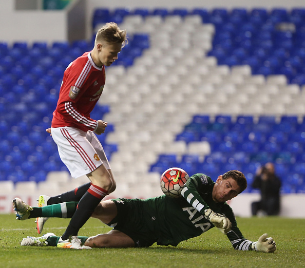 Tottenham Hotspur U21 v Manchester United U21: Barclays U21 Premier League : News Photo