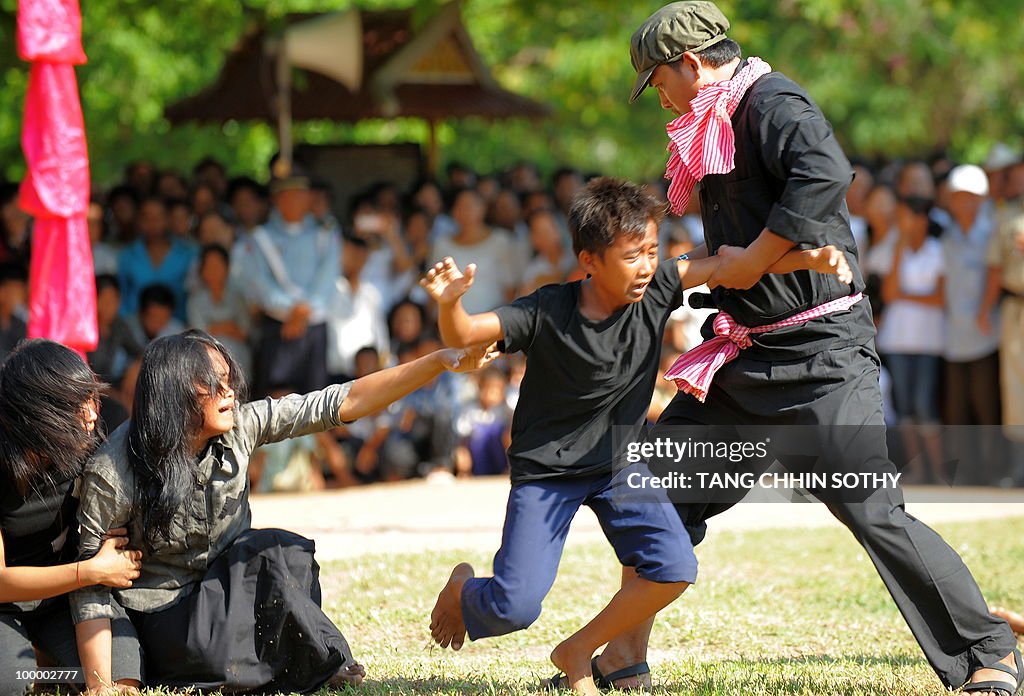 Cambodian fine arts school students take