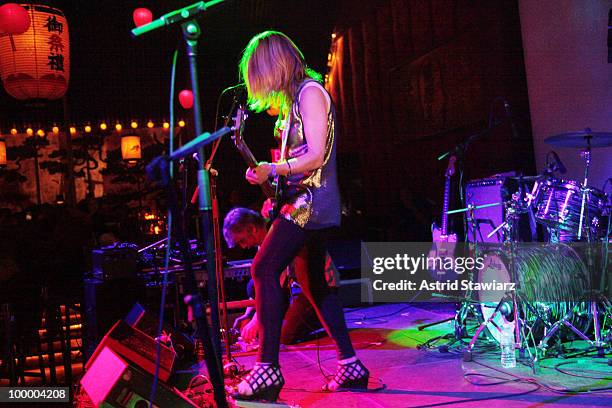 Musicians Kim Gordon and Thurston Moore of the band Sonic Youth perform during Anthology Film Archives 40th Anniversary "Return to the Pleasure Dome"...