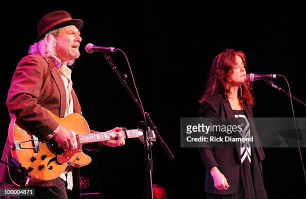 Singers/Songwriters Buddy Miller and Patty Griffin perform during the "Music Saves Mountains" benefit concert at the Ryman Auditorium on May 19, 2010...