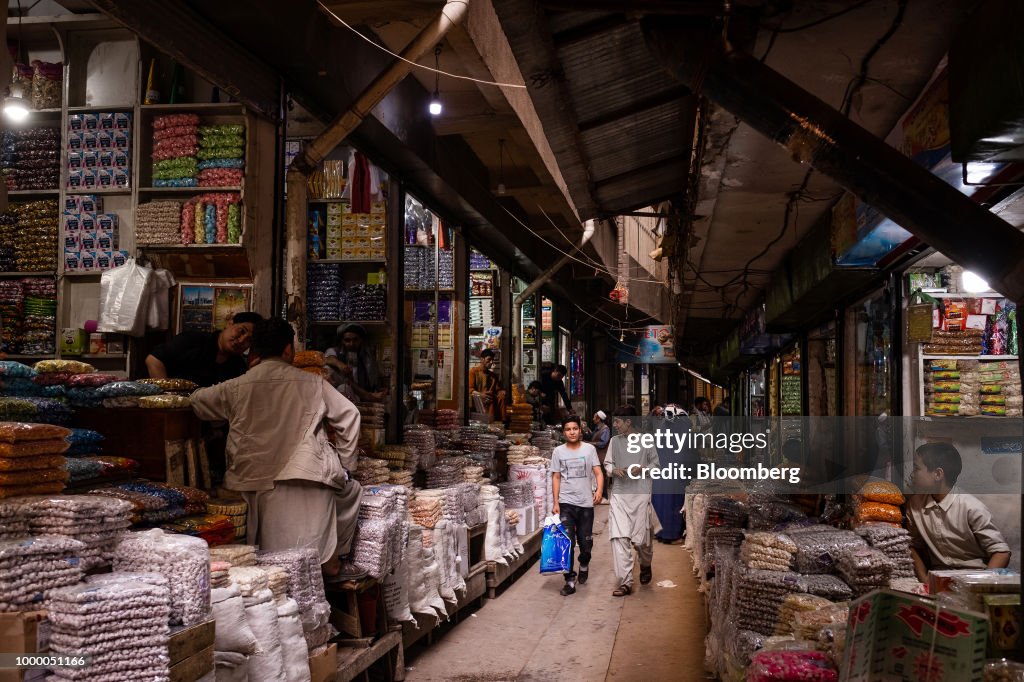 Daily Life in the Commercial Heart of Kabul