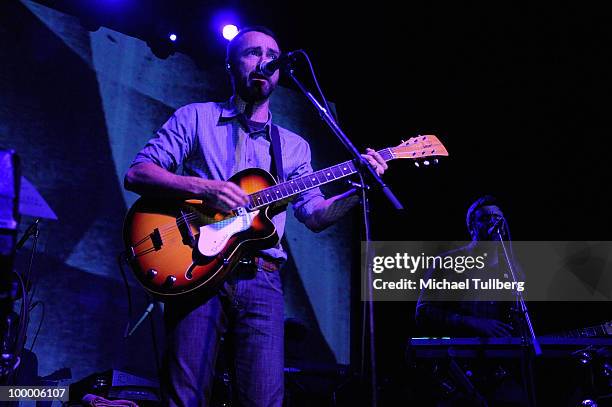 Singer James Mercer performs with his group Broken Bells at the Henry Fonda Theater on May 19, 2010 in Los Angeles, California.