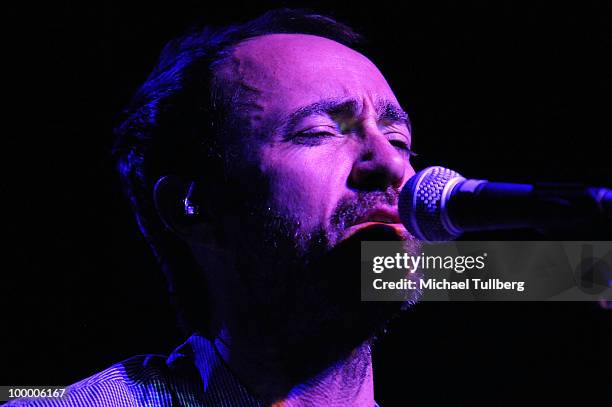 Singer James Mercer performs with his group Broken Bells at the Henry Fonda Theater on May 19, 2010 in Los Angeles, California.