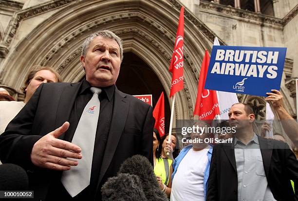 Derek Simpson , the Joint General Secretary of the Unite union, speaks to the media outside the High Court after the court overturned a ban on strike...