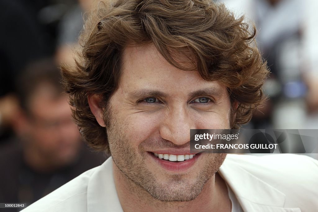 Venezuelian born actor Edgar Ramirez pos