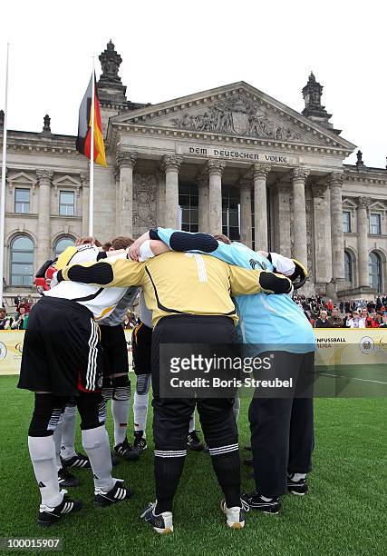 The players of Germany stand in a circle prior to the Blind Football National match between Germany and Turkey on the �Day of Blind Football' in...
