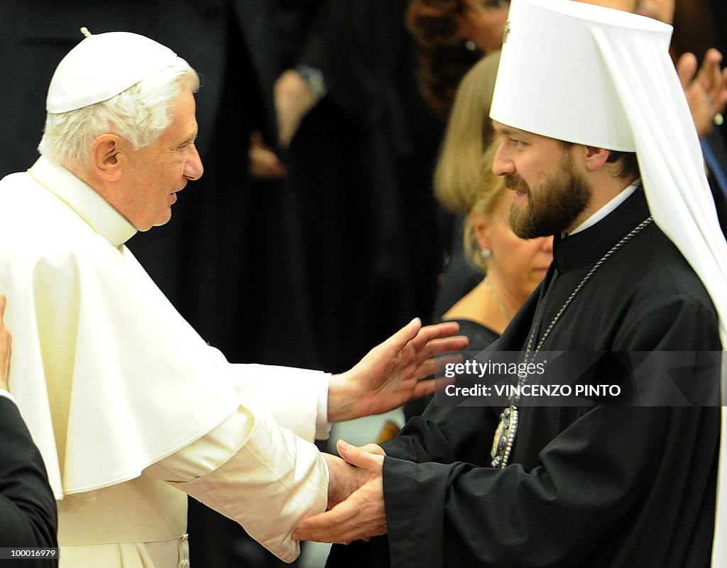 Pope Benedict XVI welcomes Methropolite