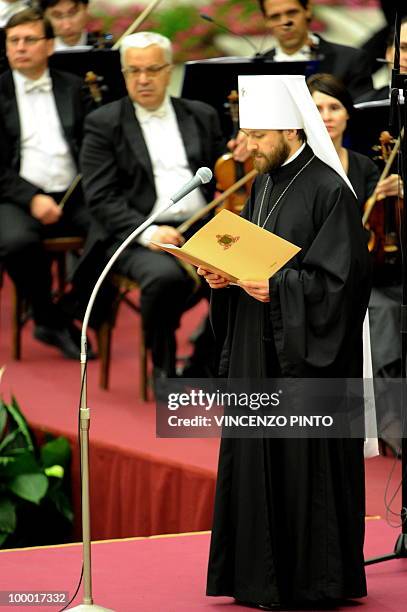 Methropolite Hilarion Alfeyev reads a message from Russian Patriarch Kirill I to Pope Benedict XVI prior to a concert in the Paolo VI hall at the...