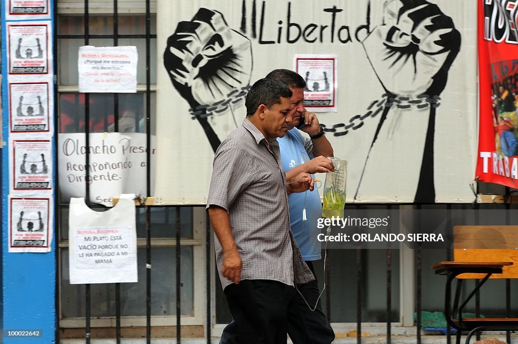 A member of the Workers Union of the Nat