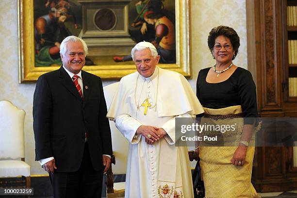 Pope Benedict XVI meets Prime Minister of the Kingdom of Tonga Feleti Sevele and his wife Ainise on May 20, 2010 in Vatican City, Vatican.