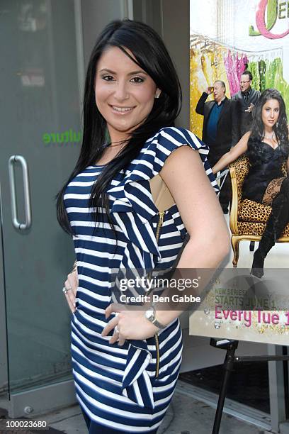 Kimberly Gambale attends the Jersey Girls Make New York Prom Dreams Come True event at Cameo Cleaners on May 20, 2010 in New York City.