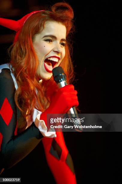 Paloma Faith performs on stage at the O2 Academy on May 20, 2010 in Sheffield, England.