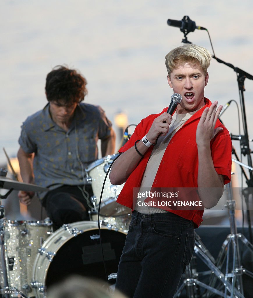 Singer of US band The Drums, Jonathan Pi